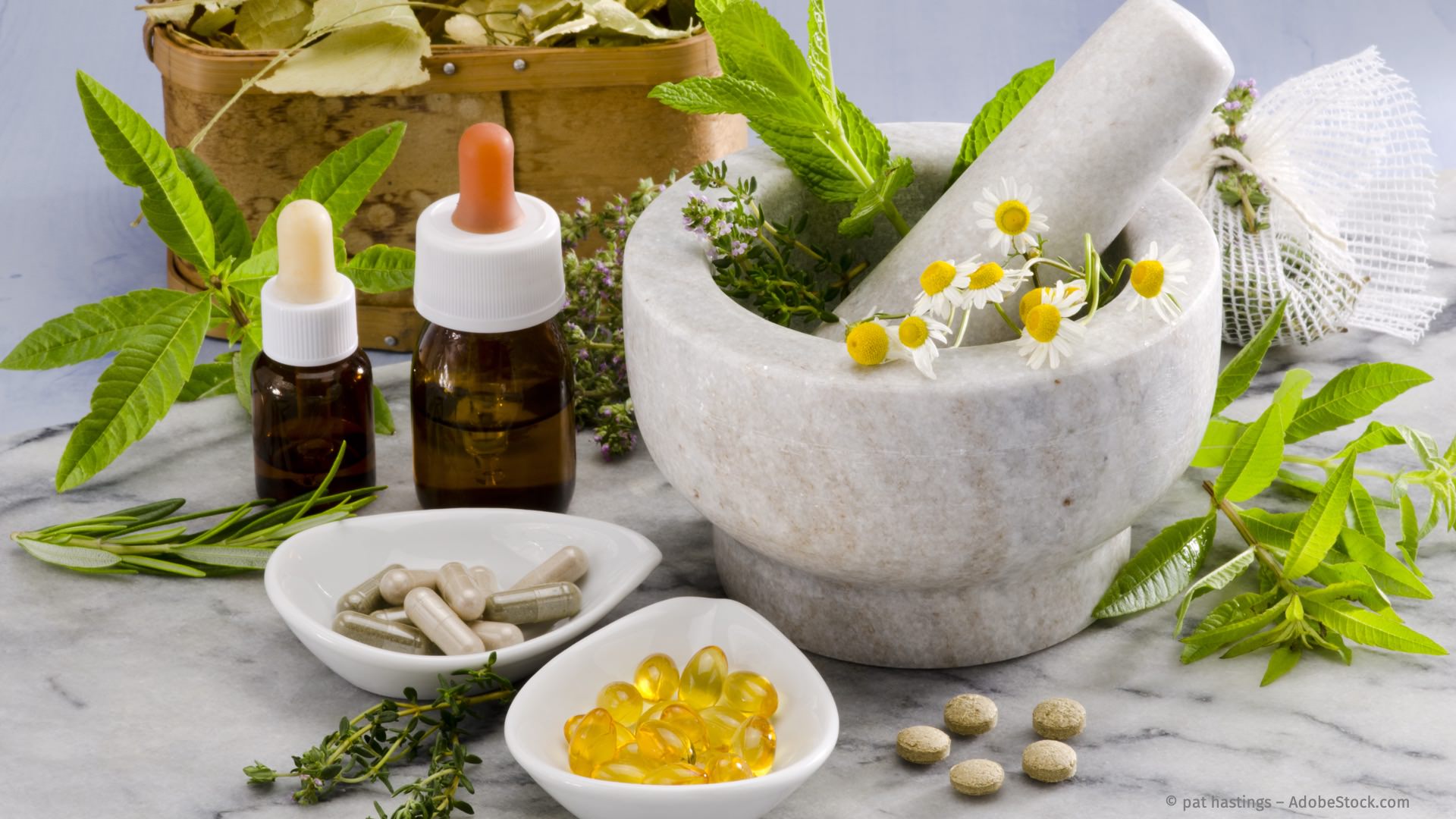 Phytotherapie: Heilen mit Pflanzen und ätherischen Ölen
